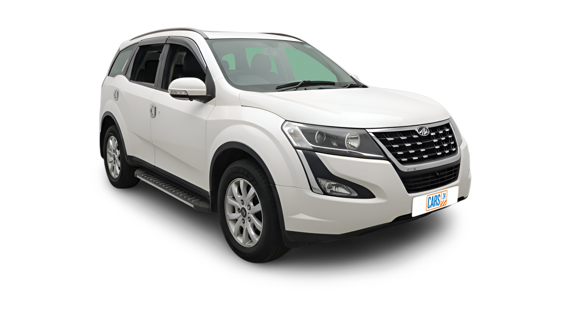 Mahindra XUV500-img